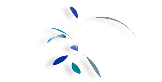 Mobilé Little Leaf in blau und hellblau, handgefertigtes Mobilé, Blattformen